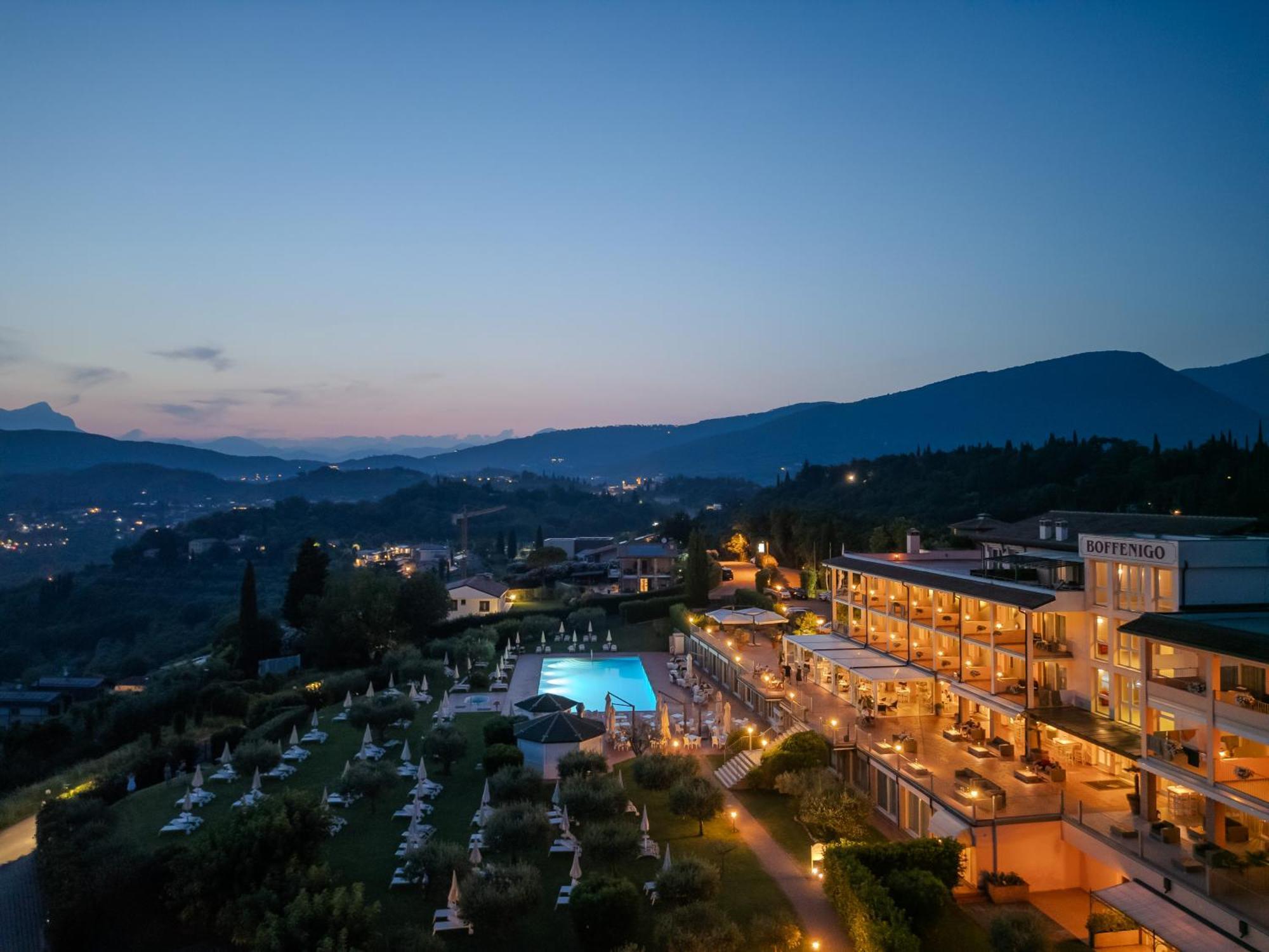 Hotel Boffenigo - The Golden Hour Costermano Exteriör bild
